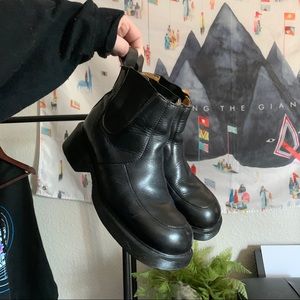 RARE/VINTAGE Dr. Martens Chelsea Boots (England)